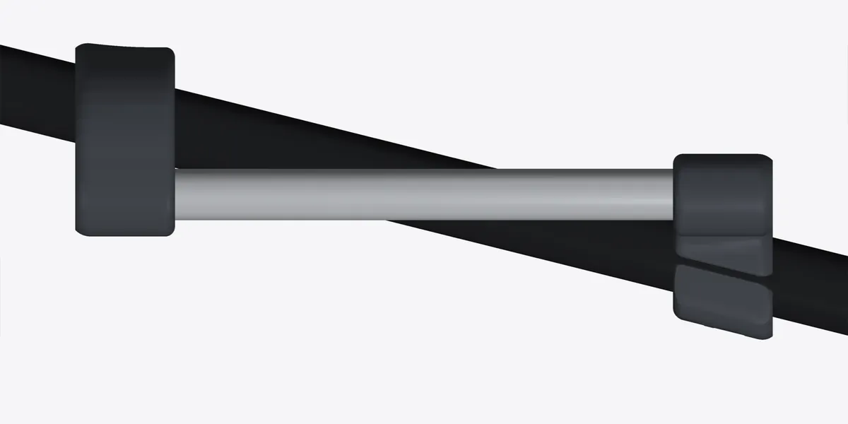 Side view of rail v11 with its clamps on the tube